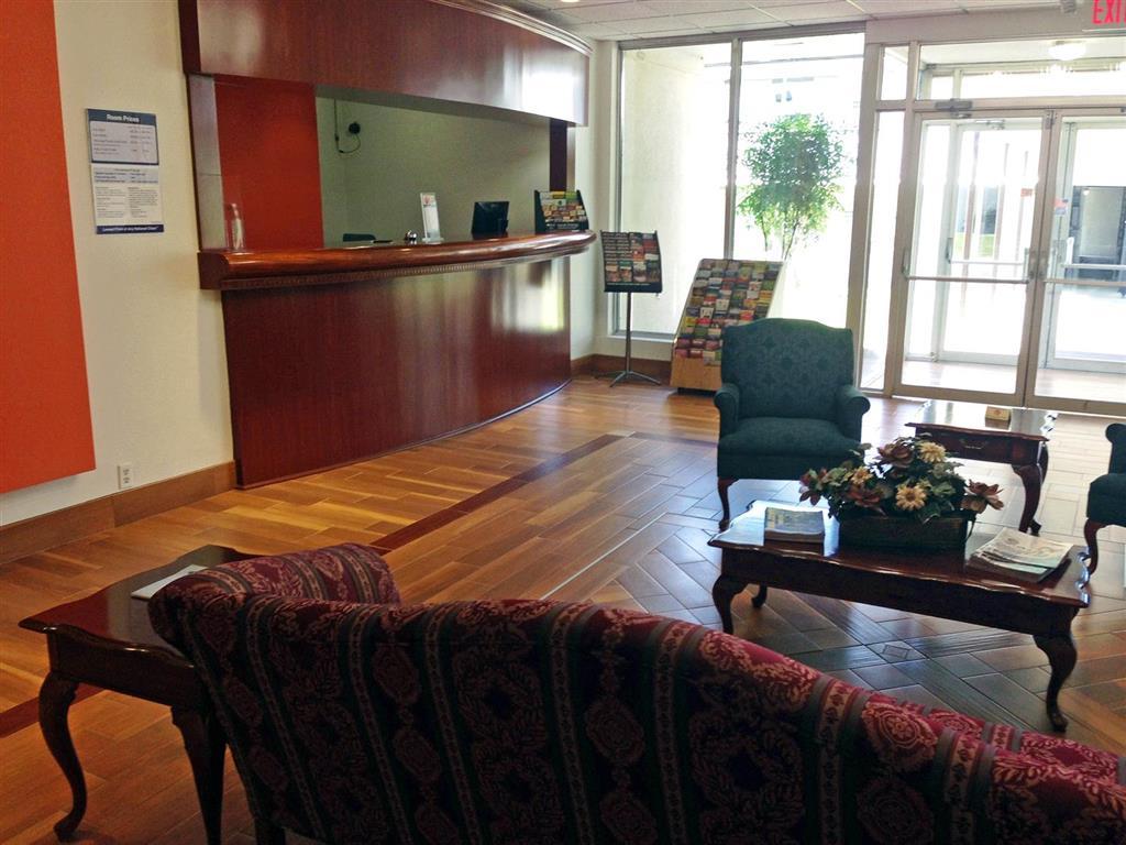 6-staunton, Va Hotel 2*